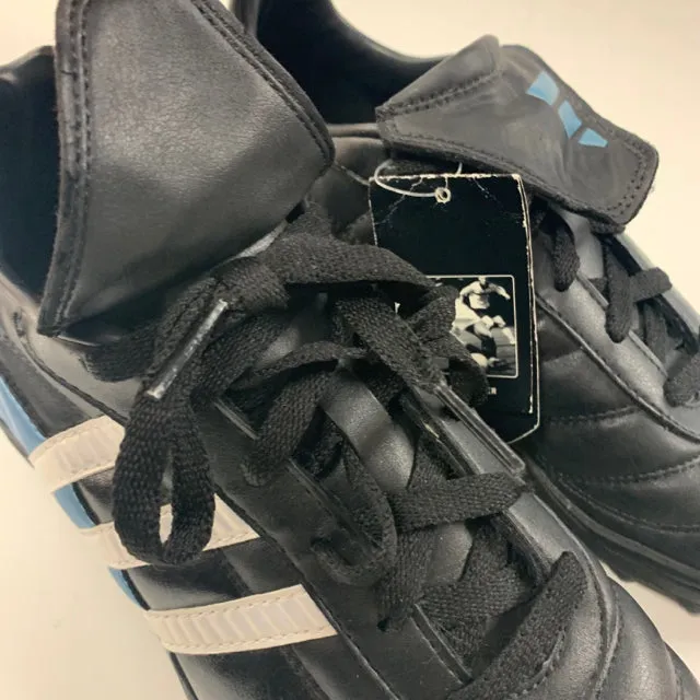 Adidas Size 6 Women's Black Stripe Cleats Shoes