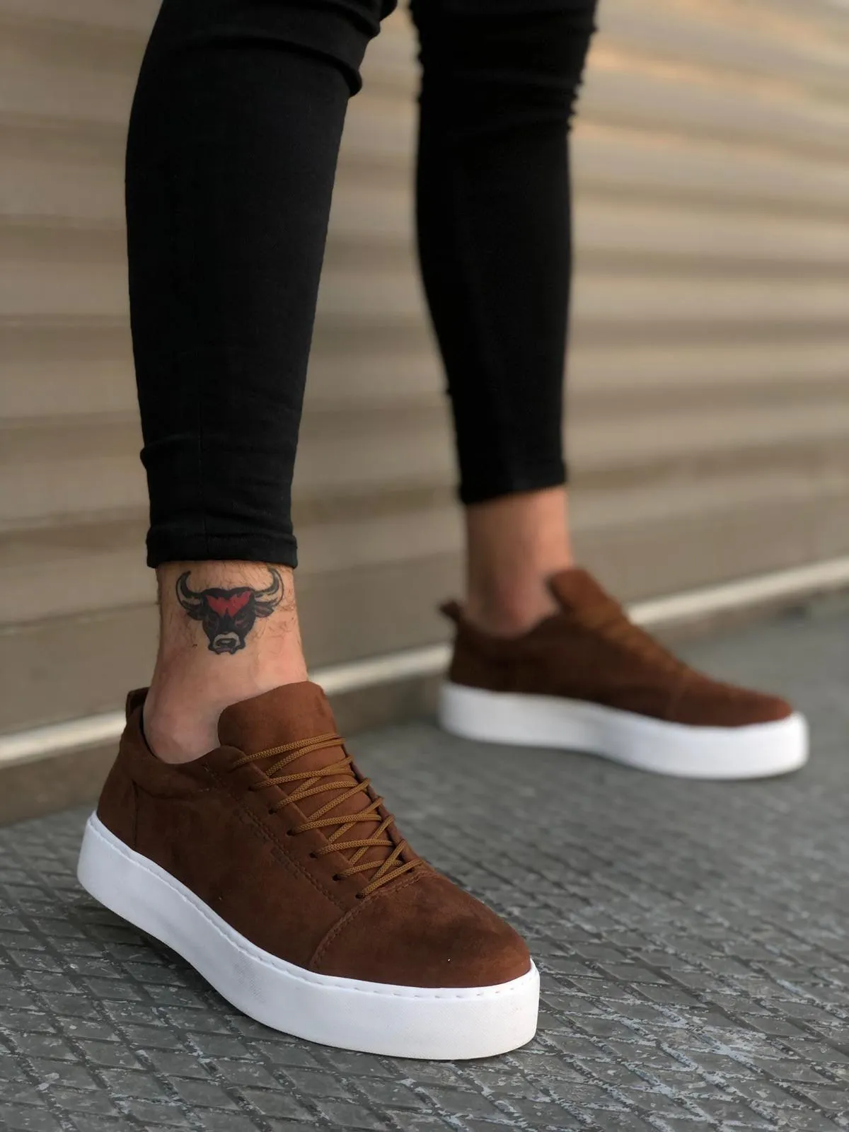 BA0104 Lace-up Tan Suede White Sole Sports Classic Men's Shoes