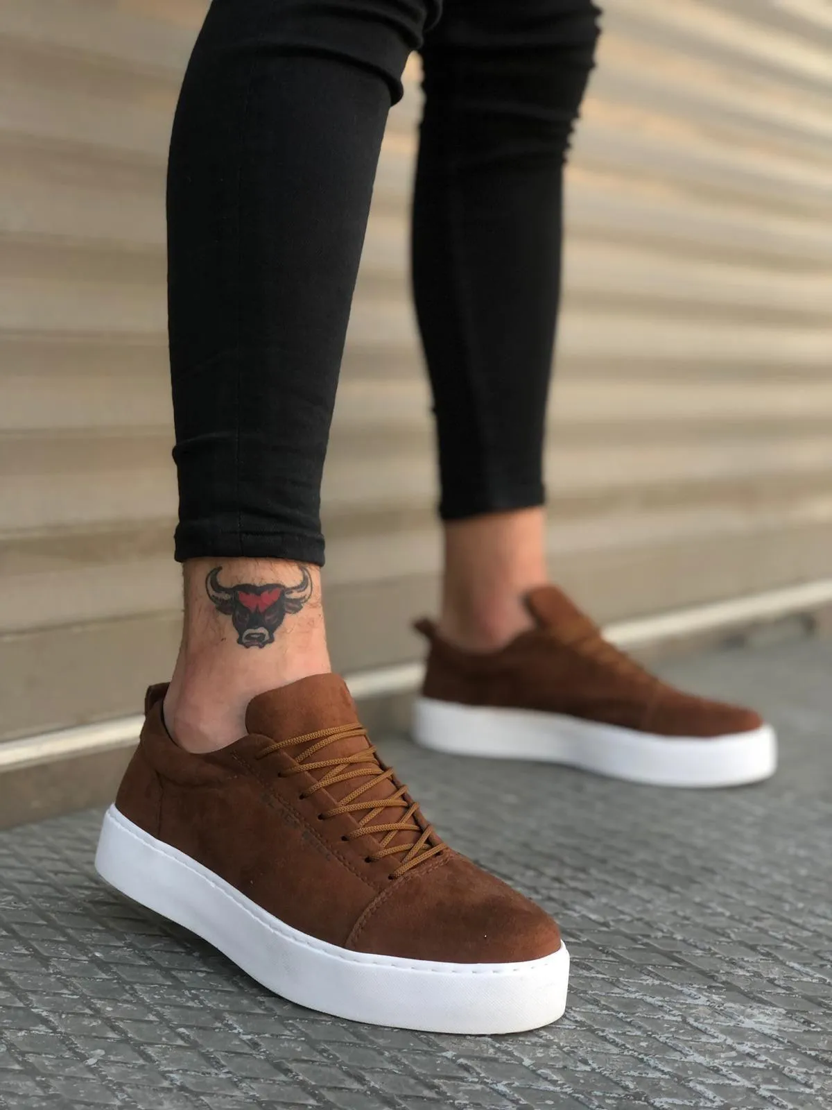 BA0104 Lace-up Tan Suede White Sole Sports Classic Men's Shoes
