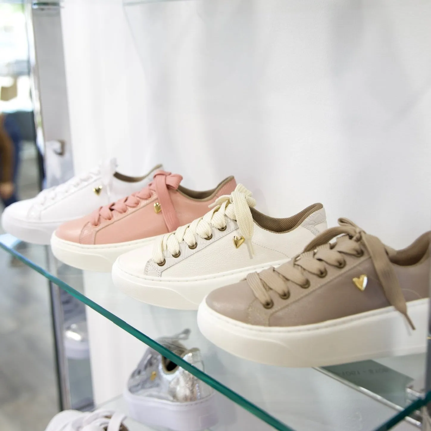 Briana Sneakers - Vainilla