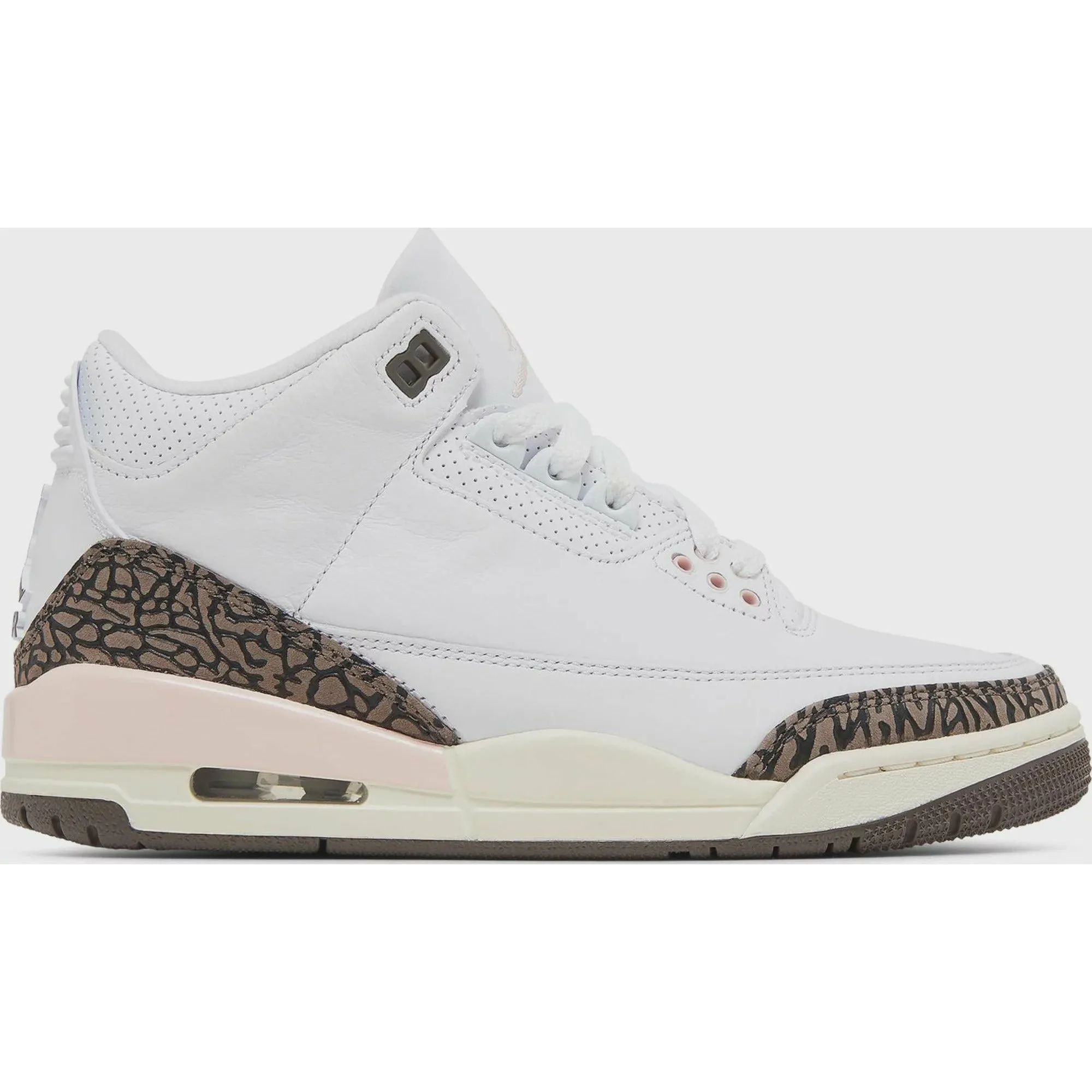 Jordan 3 Retro - Neapolitan Dark Mocha (W)