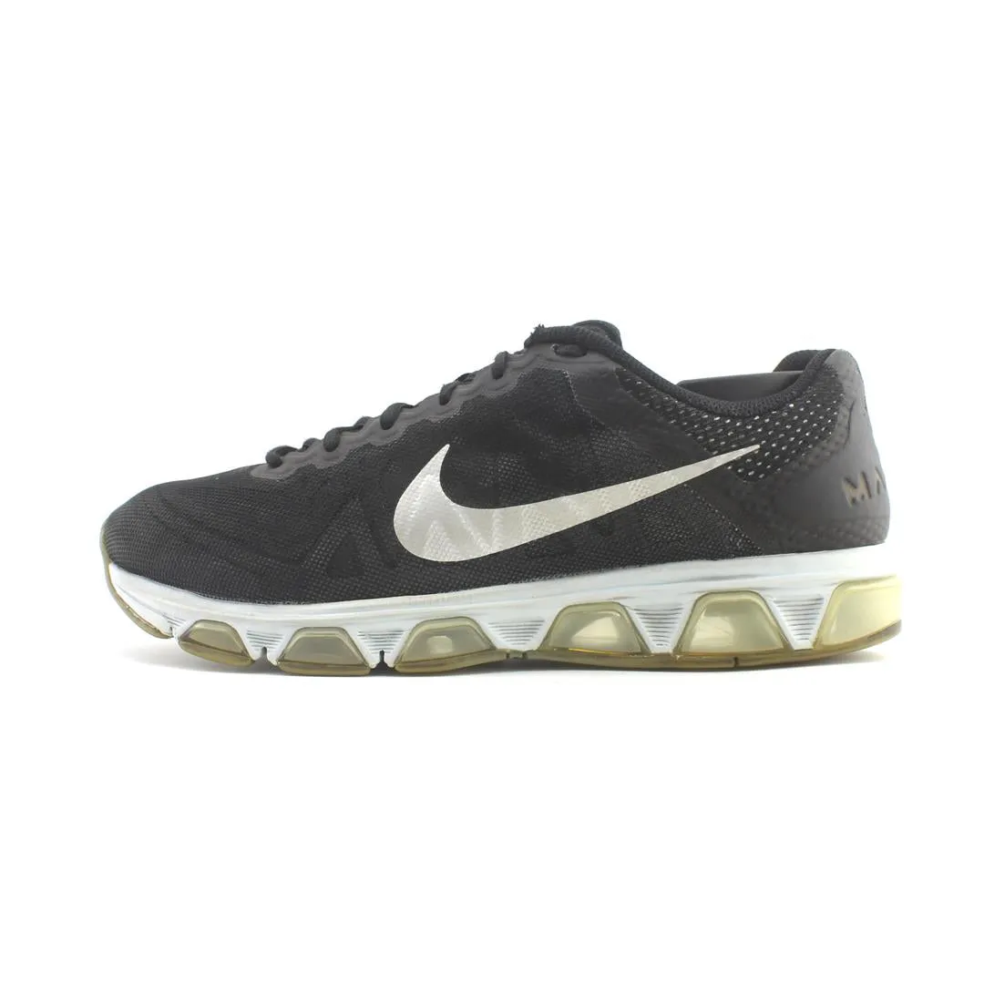 NIKE TAILWIND 7