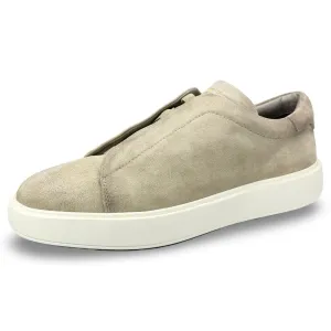 Slouch Sneaker