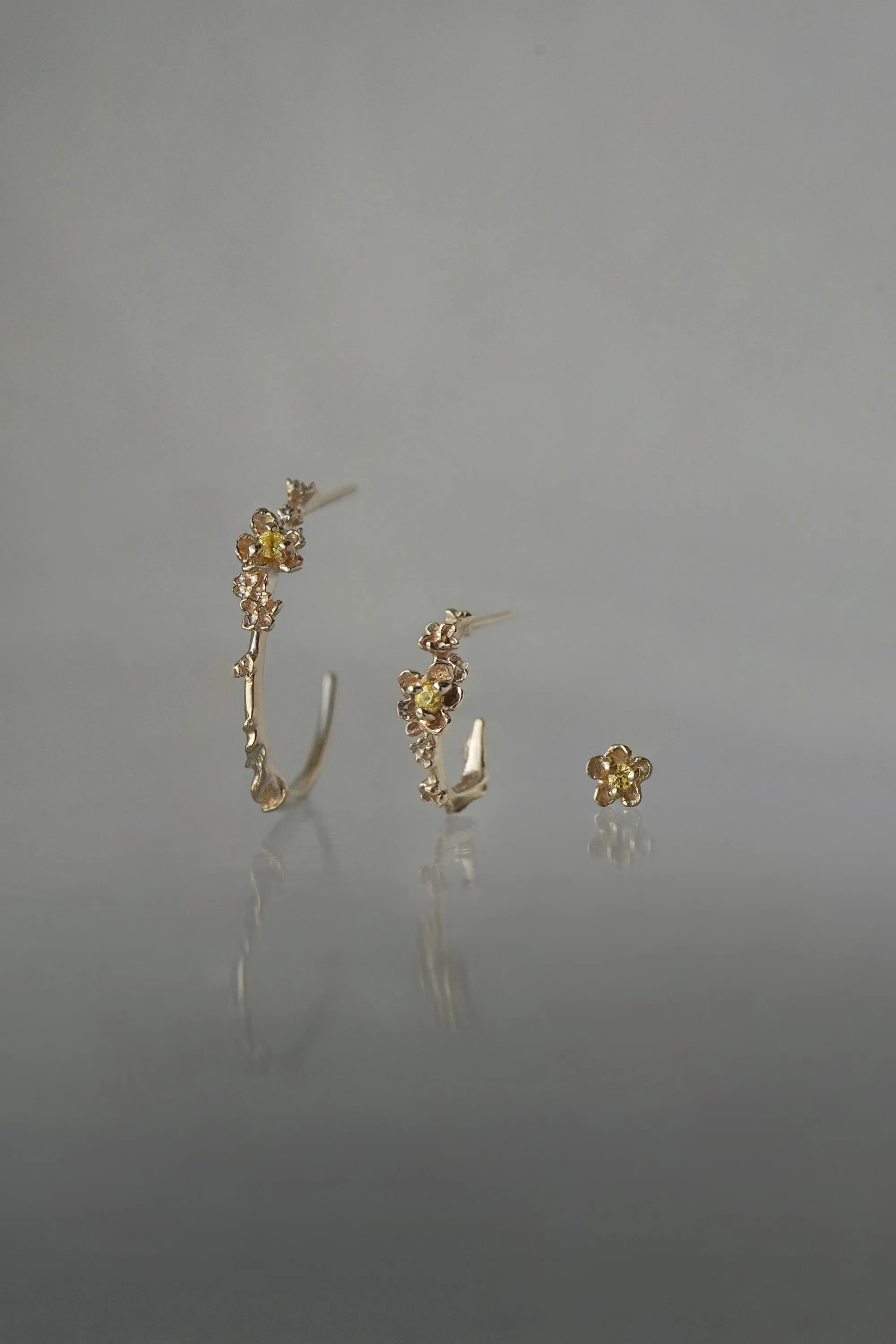 Small Buttercup Hoop with Alternate Stone