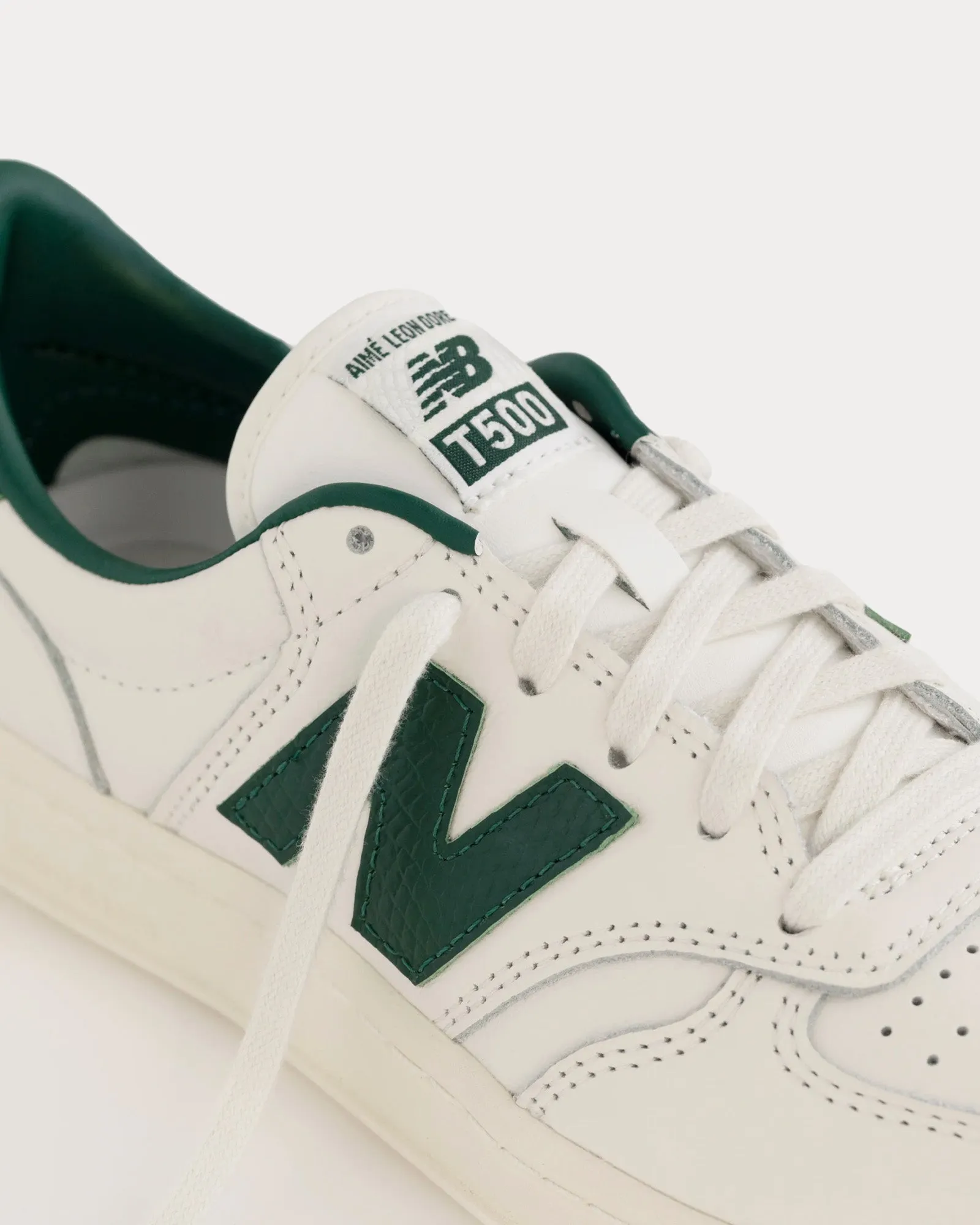 T500 Tennis Oxfords White / Green Low Top Sneakers