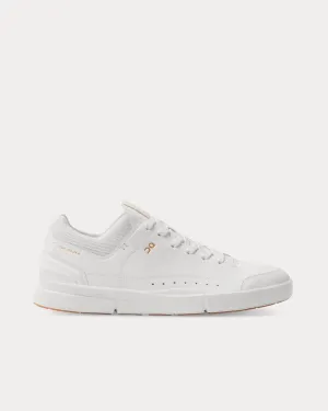 The Rodger Centre Court White / Gum Low Top Sneakers