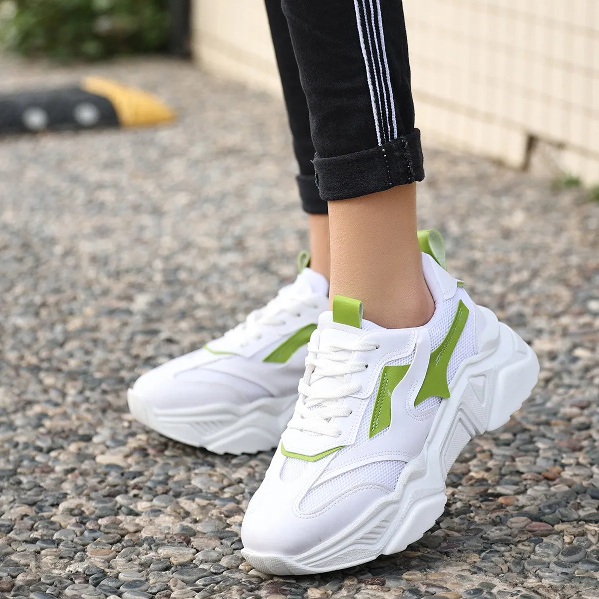 Women's White Leather Green Detailed Lace-Up Sports Shoes